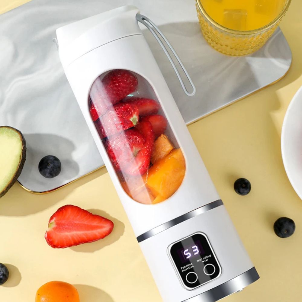 Compact Portable Fresh Fruit Smoothie Juicer Blender
