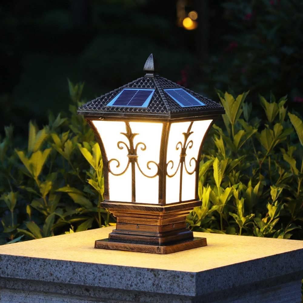 Solar Outdoor Pillar Post LED Light for Garden and Driveway