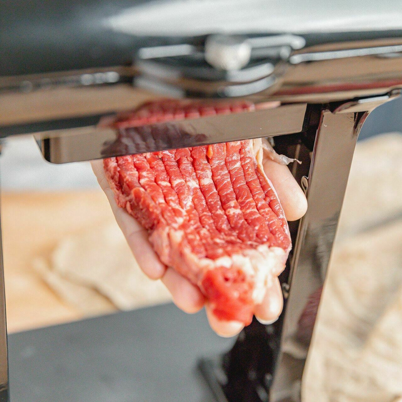 Powerful Manual Meat / Steak Tenderizer And Jerky Slicer
